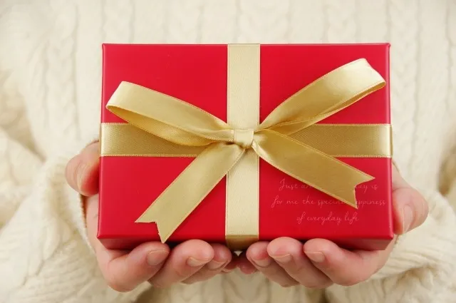 パパ活におけるプレゼントのメリットとは?