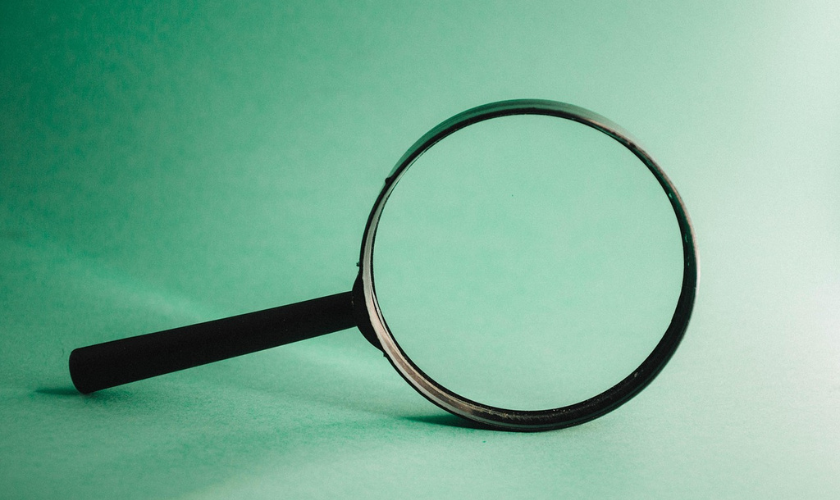 虫メガネの写真