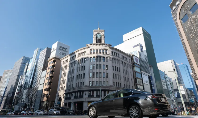 銀座の交差点の風景